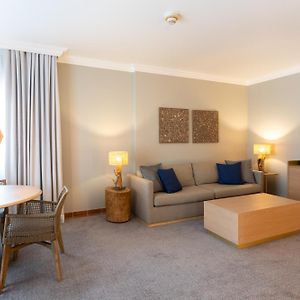 One-Bedroom Junior Suite